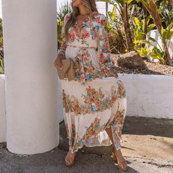 VICI | Joliet Floral Tiered Maxi Dress - Picture 6 of 11